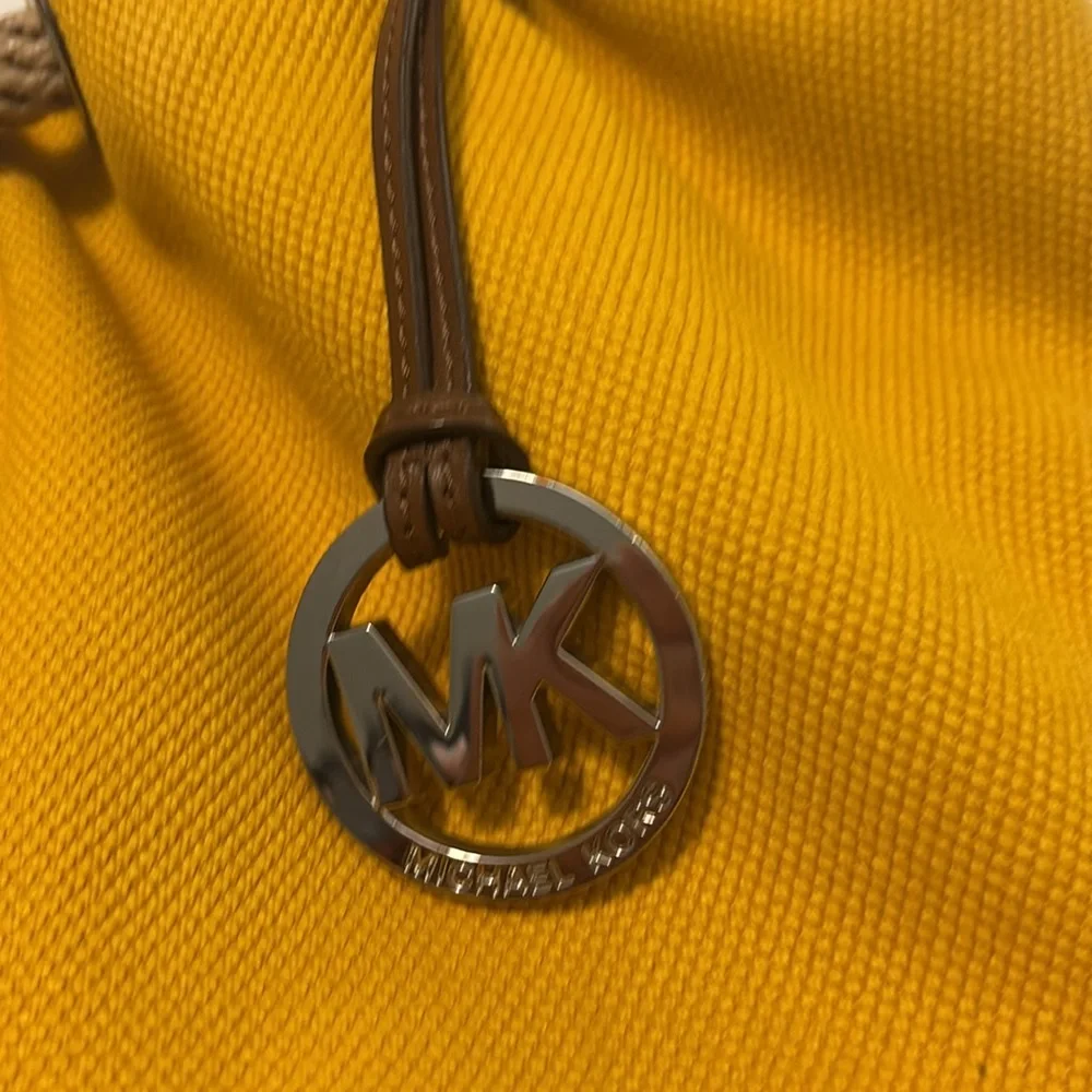 Michael Kors Yellow Canvas Marina Gathered Hobo Bag Large  casual rope strap - Picture 15 of 16
